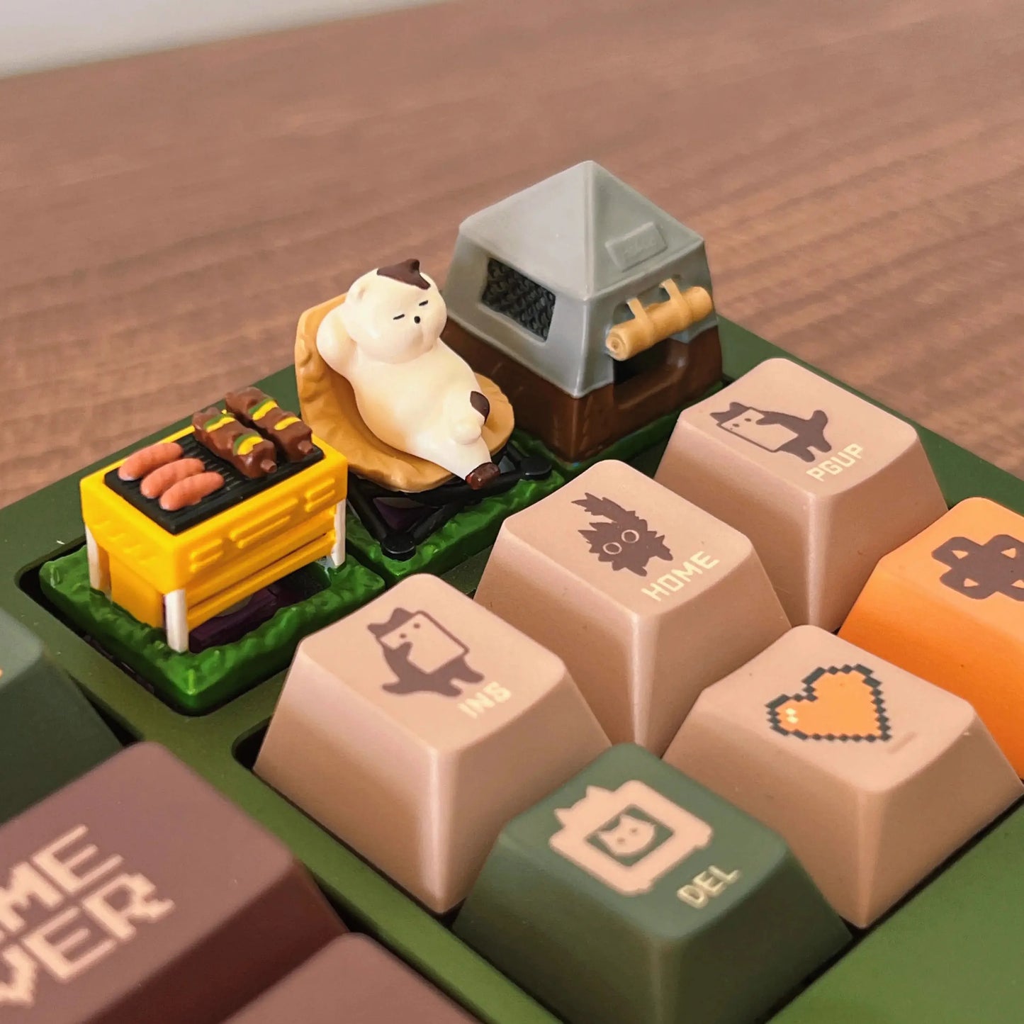 Camping Cat 3-Piece Set ESC Keycap by KlickieKeyz