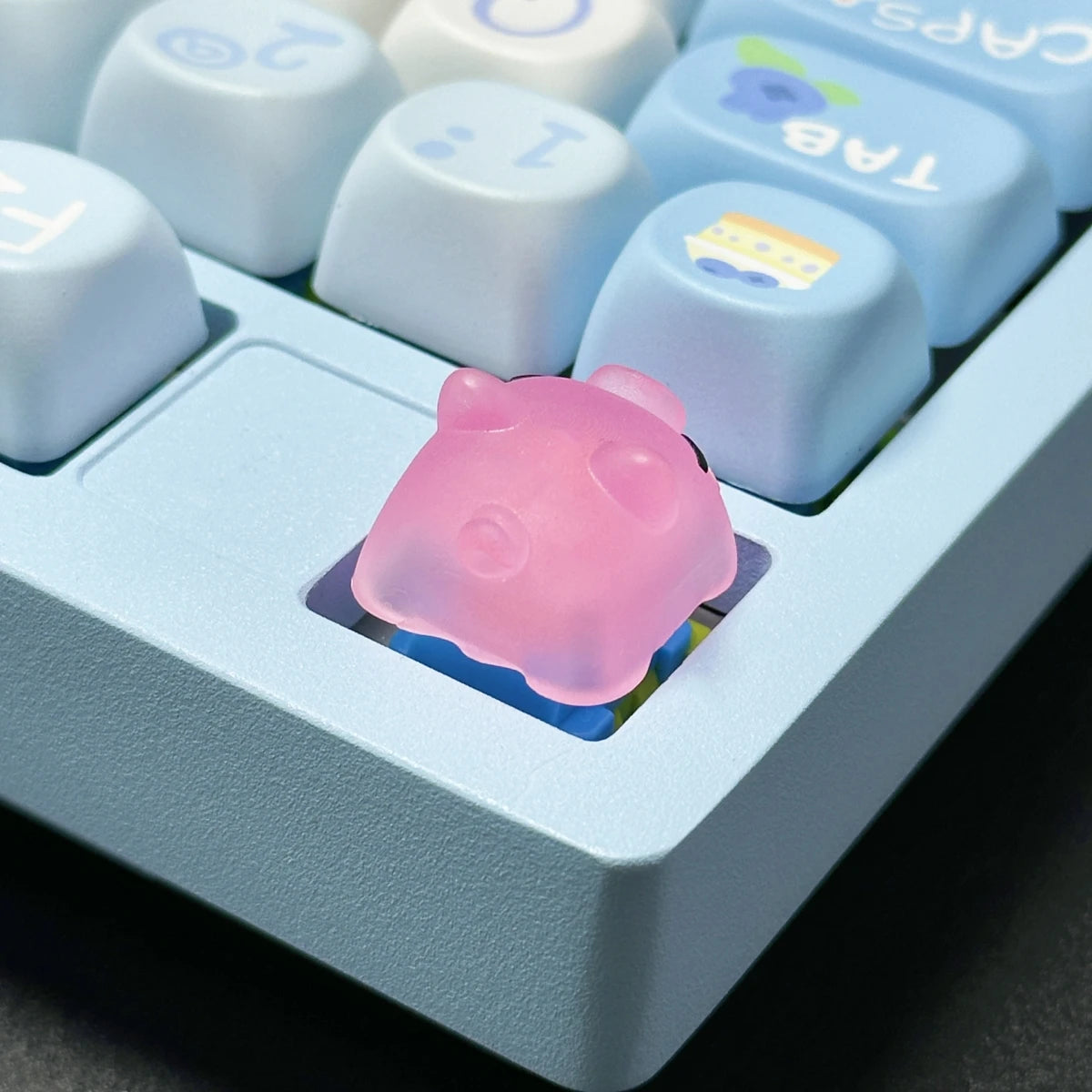 Pig ESC Keycap by KlickieKeyz