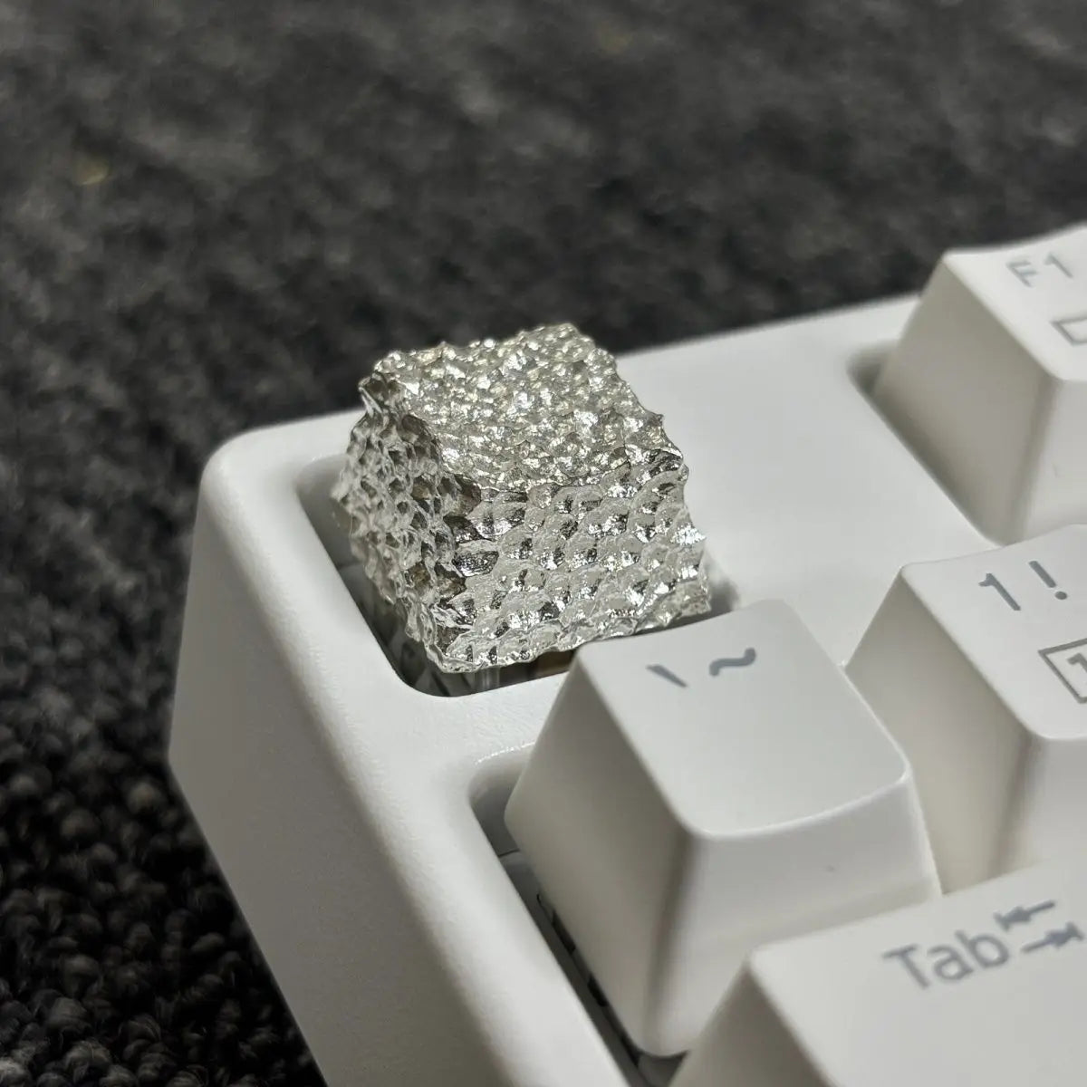 Pure 925 Sterling Silver Keycap by KlickieKeyz